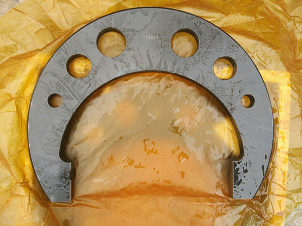 C-type clamping plate