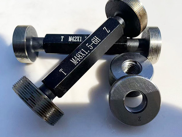 Thread Plug Gauge and Ring Gauge
